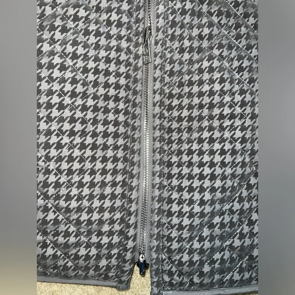 Chico’s Houndstooth Puffer Vest